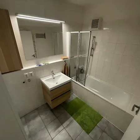 Equipped Apartment, Center, Relax Lägenhet Pardubice
