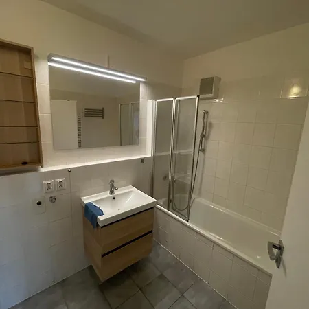 Lägenhet Equipped Apartment, Center, Relax